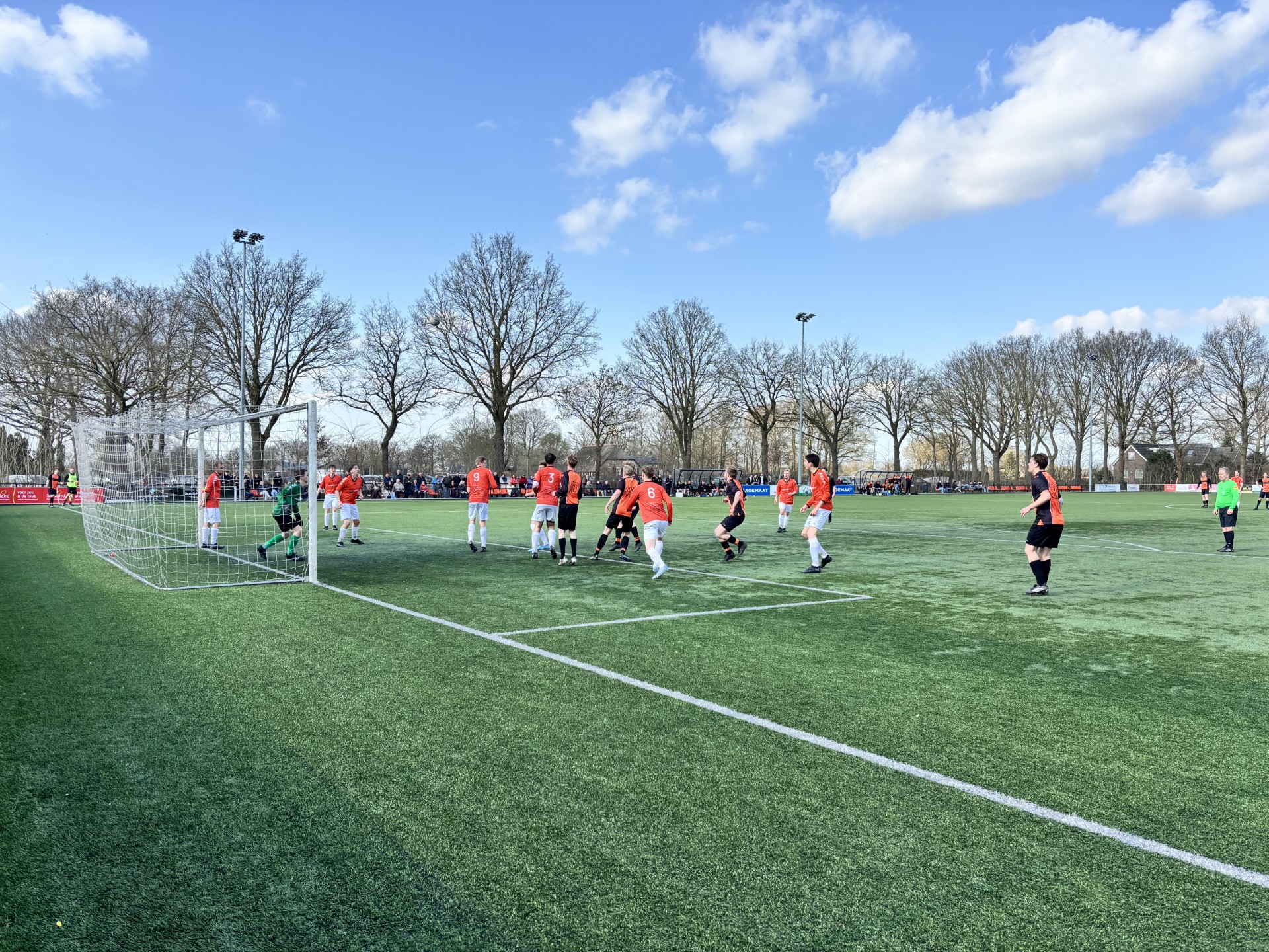 Lemelerveld wint in Broekland