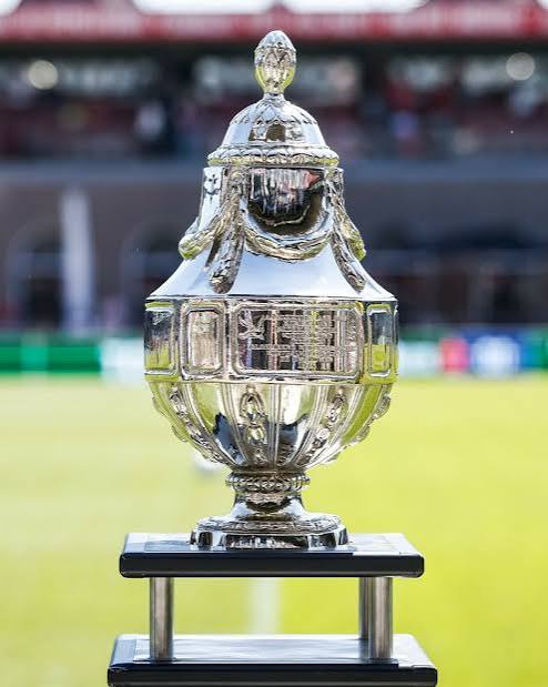 Bekerindeling 1e en 2e elftal bekend, wetraveld weer open.